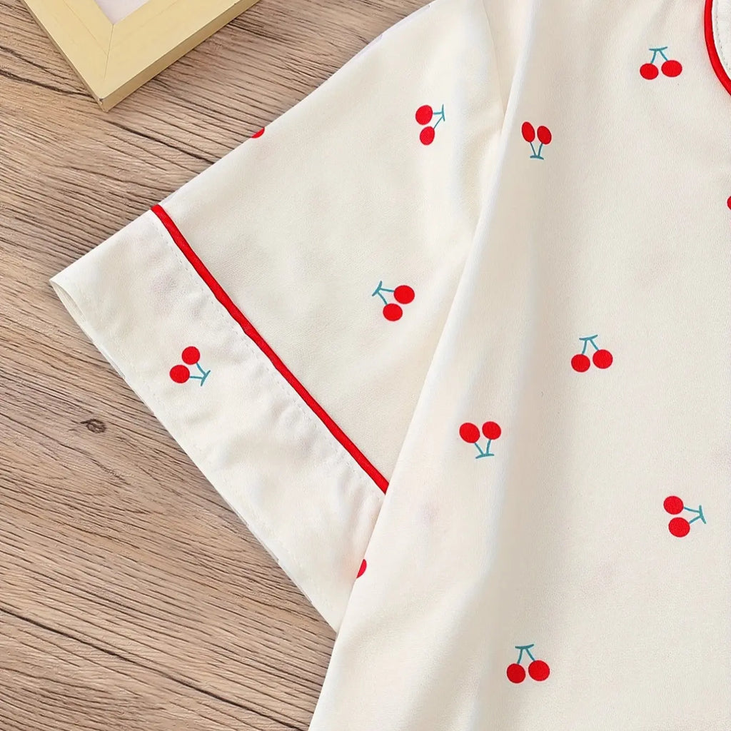 Girl's Cherry Print Top & Shorts Pyjama Two-piece Set, Cute Comfy Short Sleeve Top & Shorts Set, Kids Sleepwear for All Seasons, Matching Pajama Set, Fruit Print Pajamas, Love Print Sleepwear, Summer Pjs, Casual Comfy Pyjama, Pj Sets, Pyjamas Set