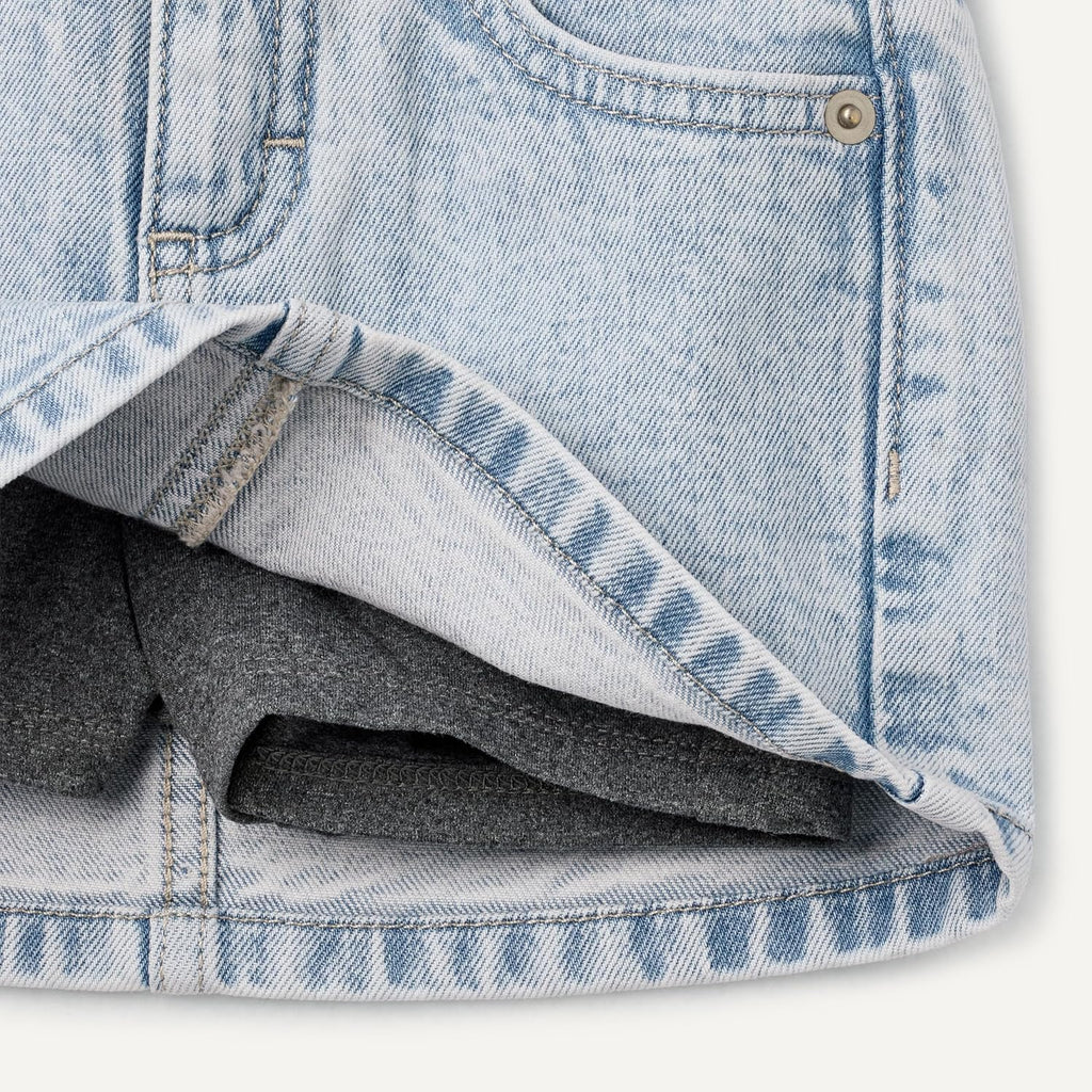 Amazon Essentials Girls and Toddlers' Medium Stretch Regular-Fit Denim Skort with Built-in Shorts